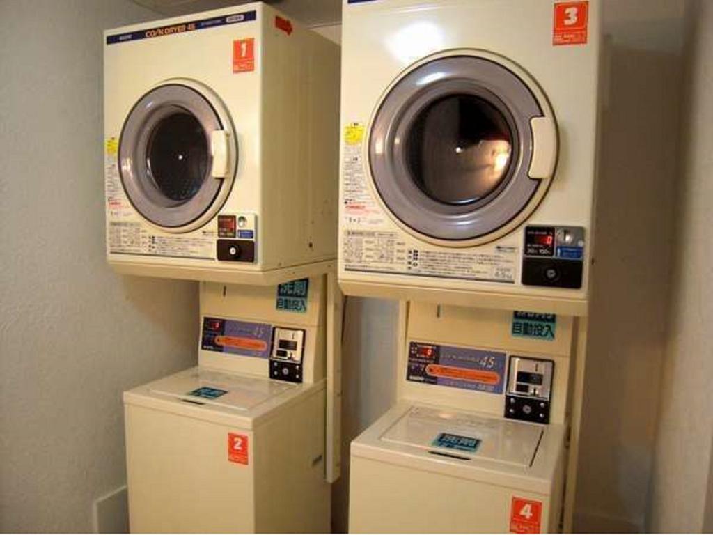 Hotel Livemax Budget Iyo Mishima Shikokuchuo Екстер'єр фото