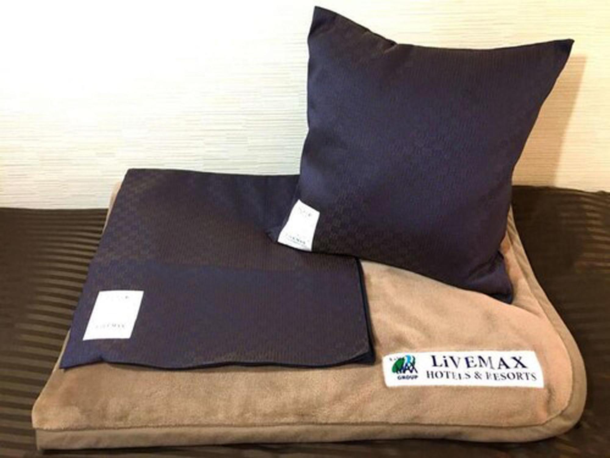 Hotel Livemax Budget Iyo Mishima Shikokuchuo Екстер'єр фото