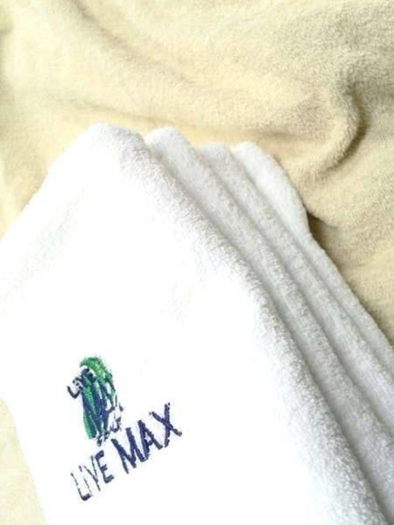 Hotel Livemax Budget Iyo Mishima Shikokuchuo Екстер'єр фото